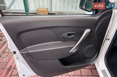 Седан Dacia Logan 2015 в Белой Церкви