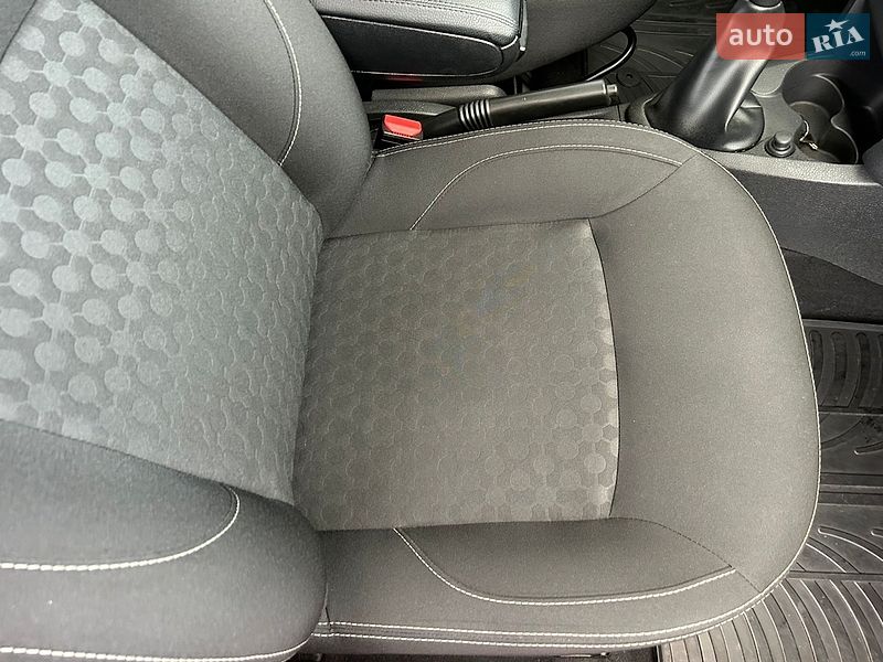 Седан Dacia Logan 2015 в Белой Церкви