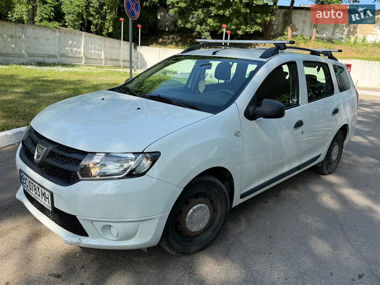 2013 Dacia Logan - мініатюра 3