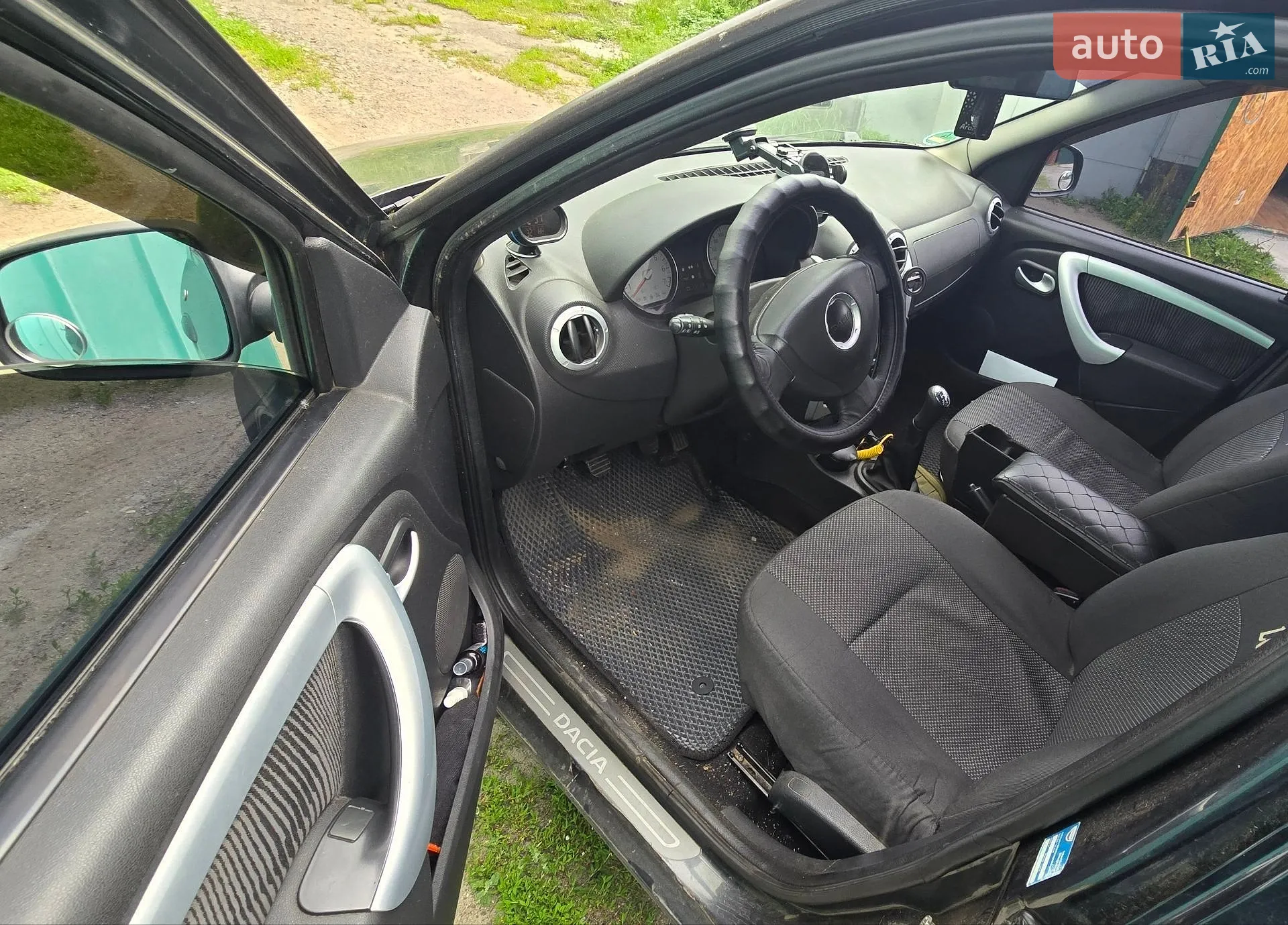 2010 Dacia Logan - мініатюра 2