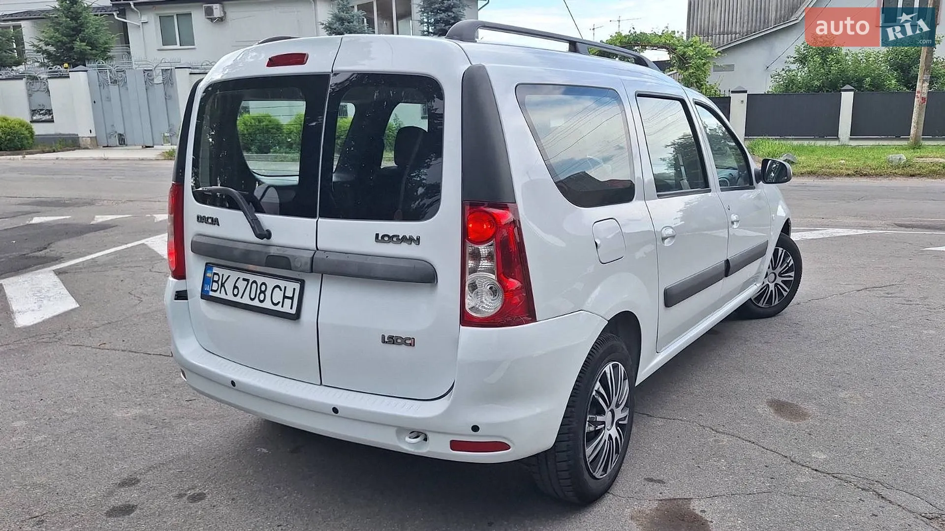 2011 Dacia Logan - мініатюра 26