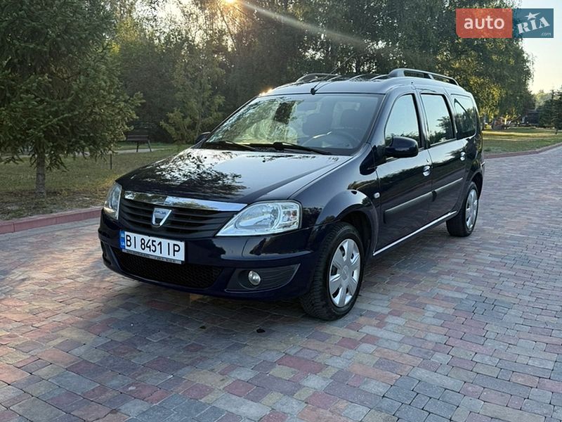 Седан Dacia Logan 2010 в Миргороді фото Седан Dacia Logan 2010 в Миргороді