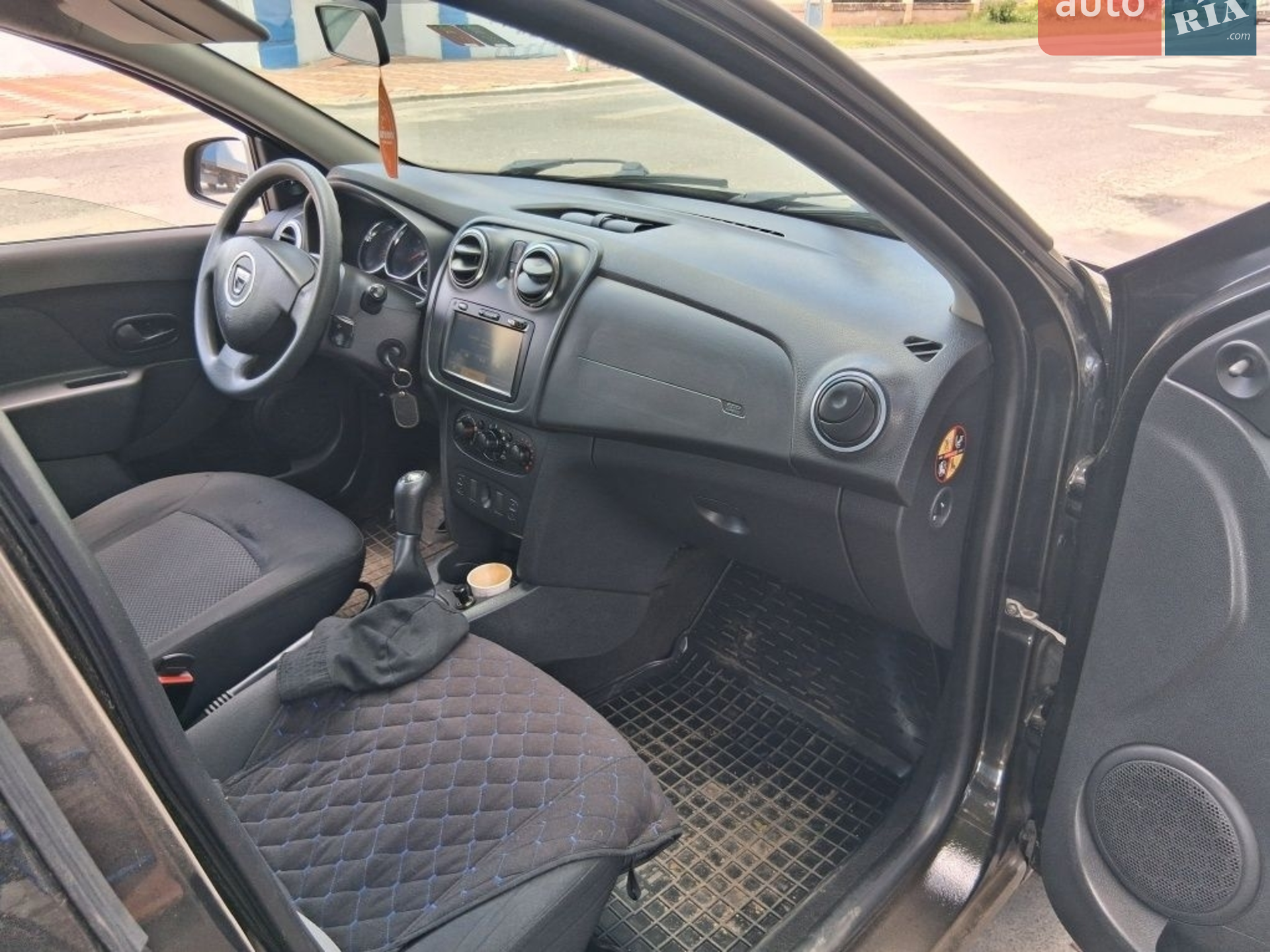 2014 Dacia Logan - мініатюра 7