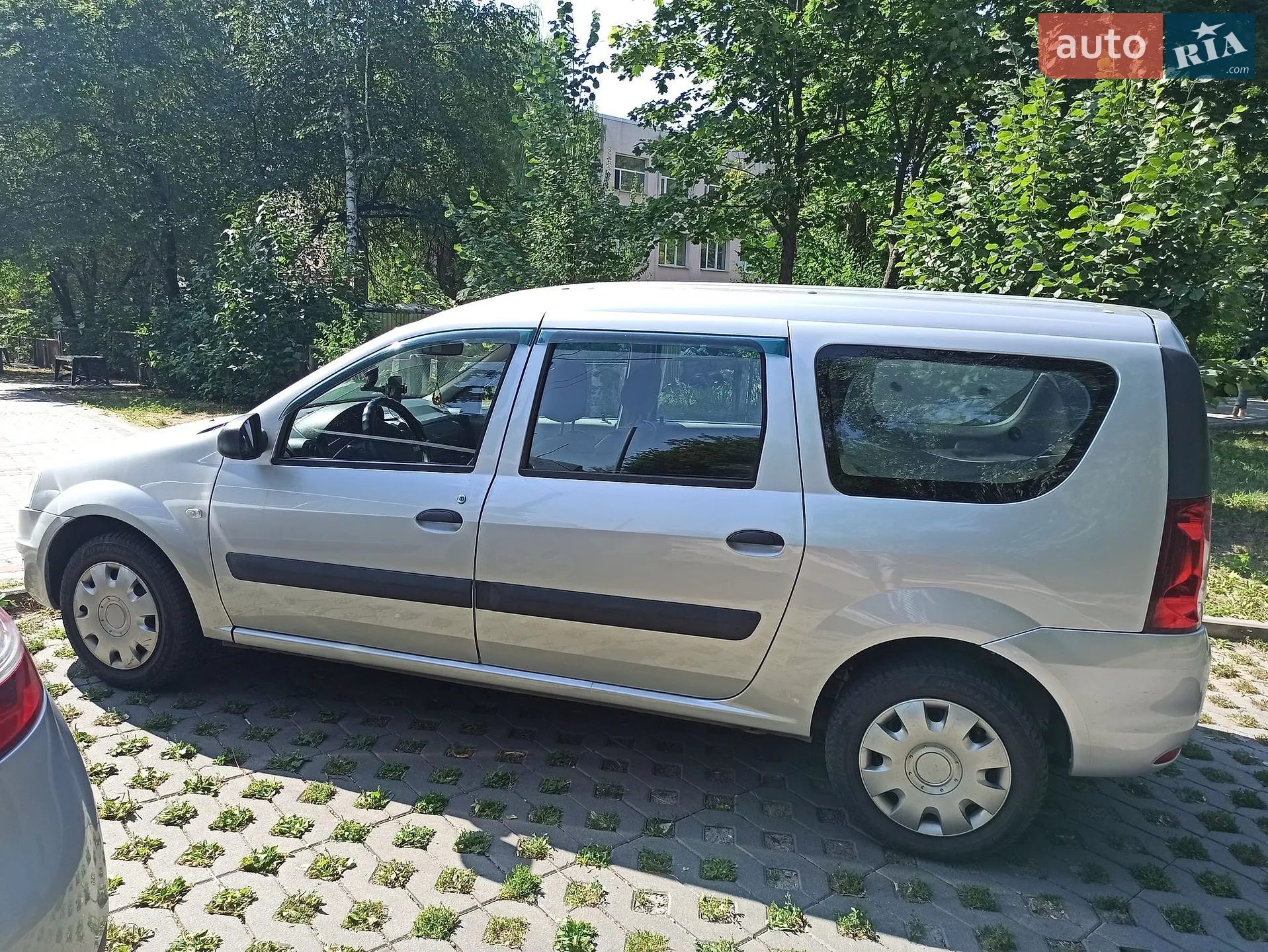2012 Dacia Logan - мініатюра 7