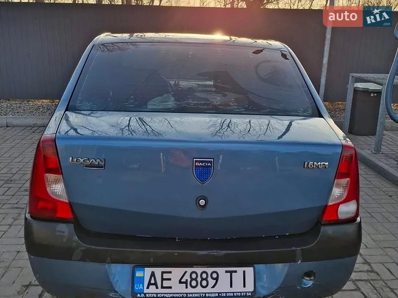 Dacia Logan 2006