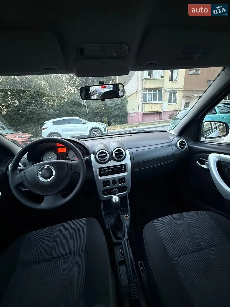 2010 Dacia Logan - мініатюра 7
