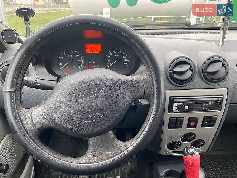 Седан Dacia Logan 2007 в Львове