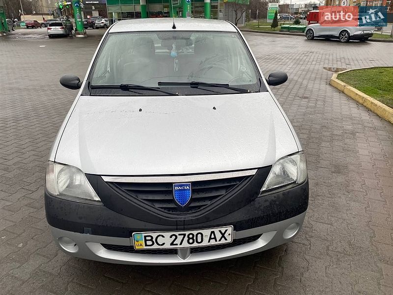 Седан Dacia Logan 2007 в Львове