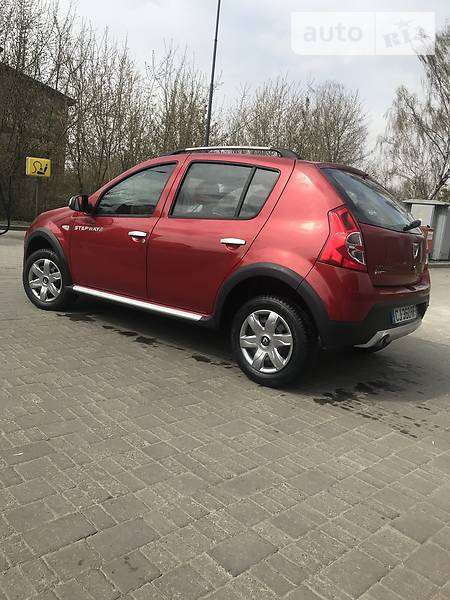 Хетчбек Dacia Sandero StepWay 2012 в Дубні фото 23 Хетчбек Dacia Sandero StepWay 2012 в Дубні