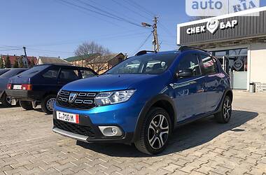 Хэтчбек Dacia Sandero StepWay 2018 в Черновцах