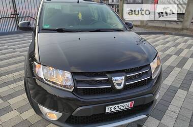 Позашляховик / Кросовер Dacia Sandero StepWay 2014 в Львові