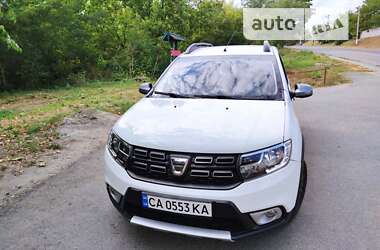 Внедорожник / Кроссовер Dacia Sandero StepWay 2019 в Ватутино