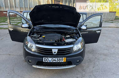 Внедорожник / Кроссовер Dacia Sandero StepWay 2009 в Умани