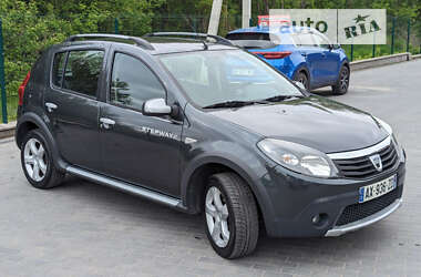 Позашляховик / Кросовер Dacia Sandero StepWay 2010 в Рівному