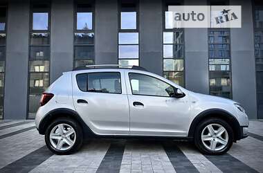 Внедорожник / Кроссовер Dacia Sandero StepWay 2013 в Львове