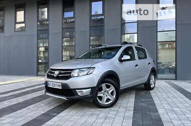 Внедорожник / Кроссовер Dacia Sandero StepWay 2013 в Львове