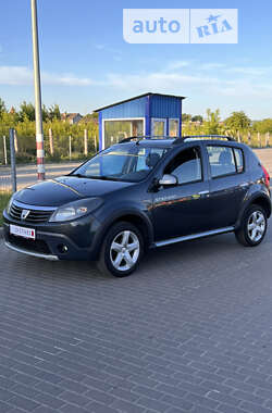 Внедорожник / Кроссовер Dacia Sandero StepWay 2010 в Дубно