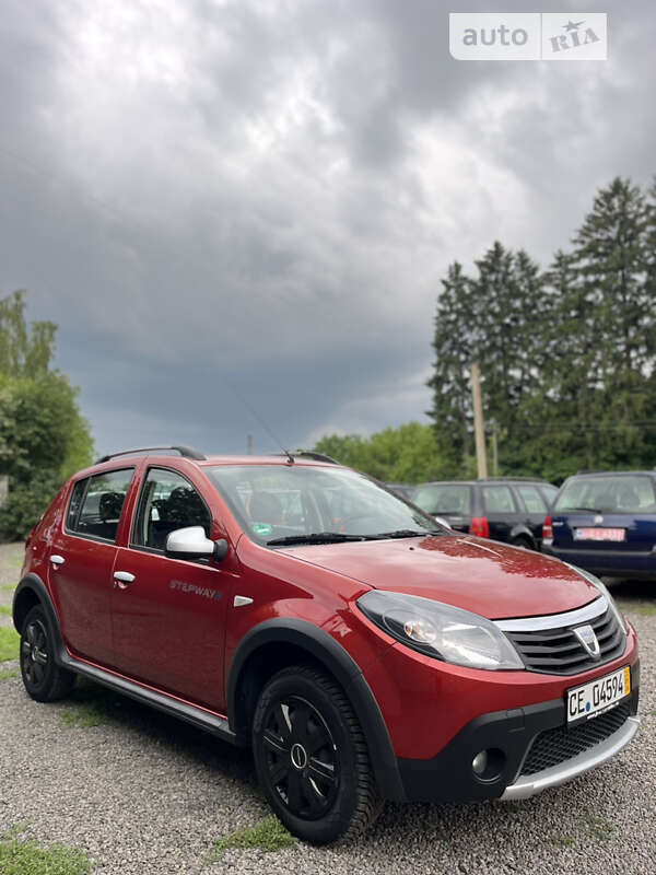 Внедорожник / Кроссовер Dacia Sandero StepWay 2011 в Луцке