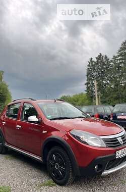 Внедорожник / Кроссовер Dacia Sandero StepWay 2011 в Луцке