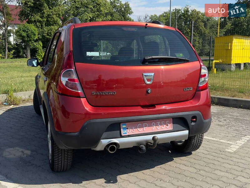 Внедорожник / Кроссовер Dacia Sandero StepWay 2011 в Бродах