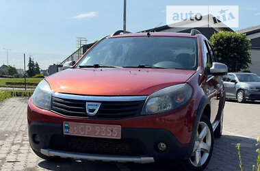 Позашляховик / Кросовер Dacia Sandero StepWay 2012 в Бродах