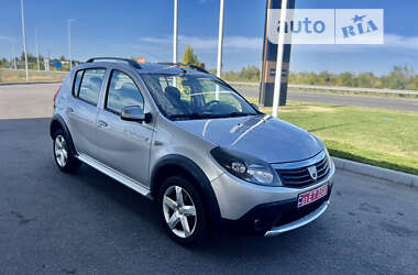 Позашляховик / Кросовер Dacia Sandero StepWay 2012 в Дніпрі