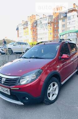 Внедорожник / Кроссовер Dacia Sandero StepWay 2010 в Полтаве