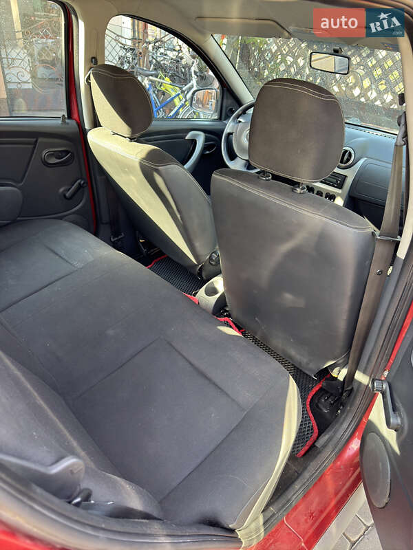 Внедорожник / Кроссовер Dacia Sandero StepWay 2011 в Бродах