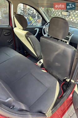 Внедорожник / Кроссовер Dacia Sandero StepWay 2011 в 