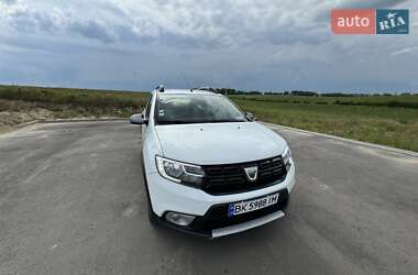 Позашляховик / Кросовер Dacia Sandero StepWay 2018 в Рівному