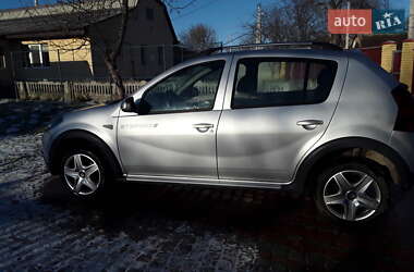 Внедорожник / Кроссовер Dacia Sandero StepWay 2010 в Виннице