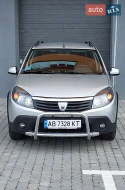 Внедорожник / Кроссовер Dacia Sandero StepWay 2011 в Виннице