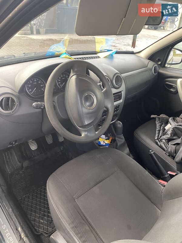 Внедорожник / Кроссовер Dacia Sandero StepWay 2011 в Ровно