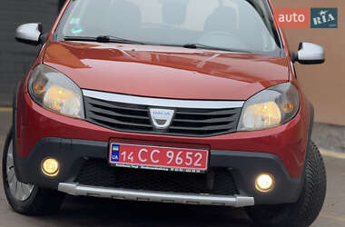 Внедорожник / Кроссовер Dacia Sandero StepWay 2009 в Самборе