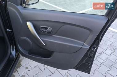 Внедорожник / Кроссовер Dacia Sandero StepWay 2013 в 