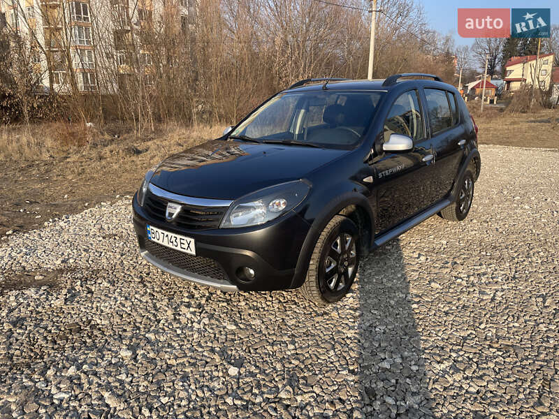 Внедорожник / Кроссовер Dacia Sandero StepWay 2010 в Тернополе