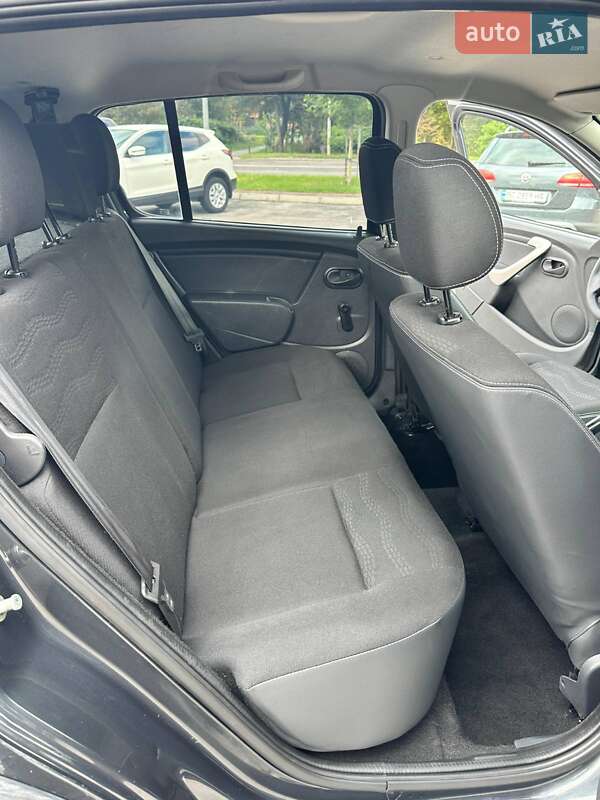 Внедорожник / Кроссовер Dacia Sandero StepWay 2012 в Львове