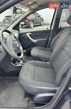 Внедорожник / Кроссовер Dacia Sandero StepWay 2012 в 