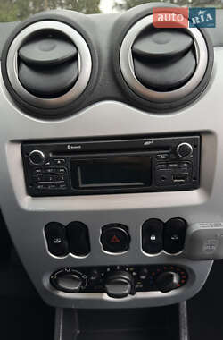 Внедорожник / Кроссовер Dacia Sandero StepWay 2012 в 