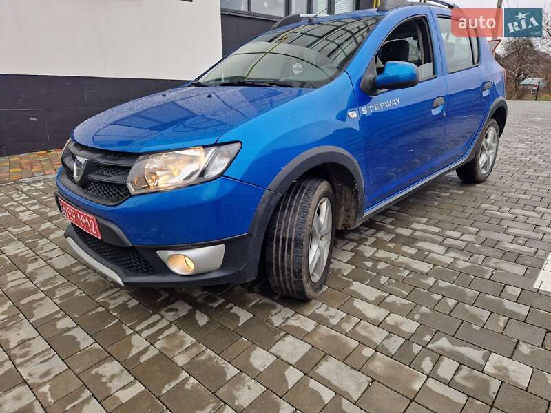 Dacia Sandero StepWay 2012