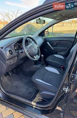 Внедорожник / Кроссовер Dacia Sandero StepWay 2012 в 