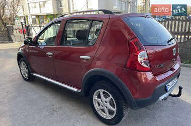 Внедорожник / Кроссовер Dacia Sandero StepWay 2010 в 