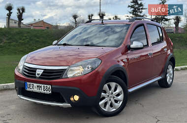 Внедорожник / Кроссовер Dacia Sandero StepWay 2009 в Самборе