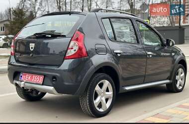 Внедорожник / Кроссовер Dacia Sandero StepWay 2010 в 