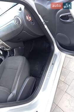 Внедорожник / Кроссовер Dacia Sandero StepWay 2010 в 