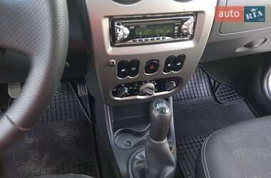 Внедорожник / Кроссовер Dacia Sandero StepWay 2010 в 