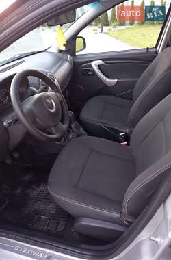 Внедорожник / Кроссовер Dacia Sandero StepWay 2010 в 
