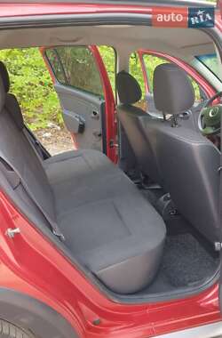 Внедорожник / Кроссовер Dacia Sandero StepWay 2011 в 
