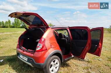 Внедорожник / Кроссовер Dacia Sandero StepWay 2010 в 