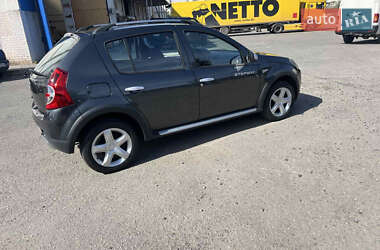 Внедорожник / Кроссовер Dacia Sandero StepWay 2010 в 